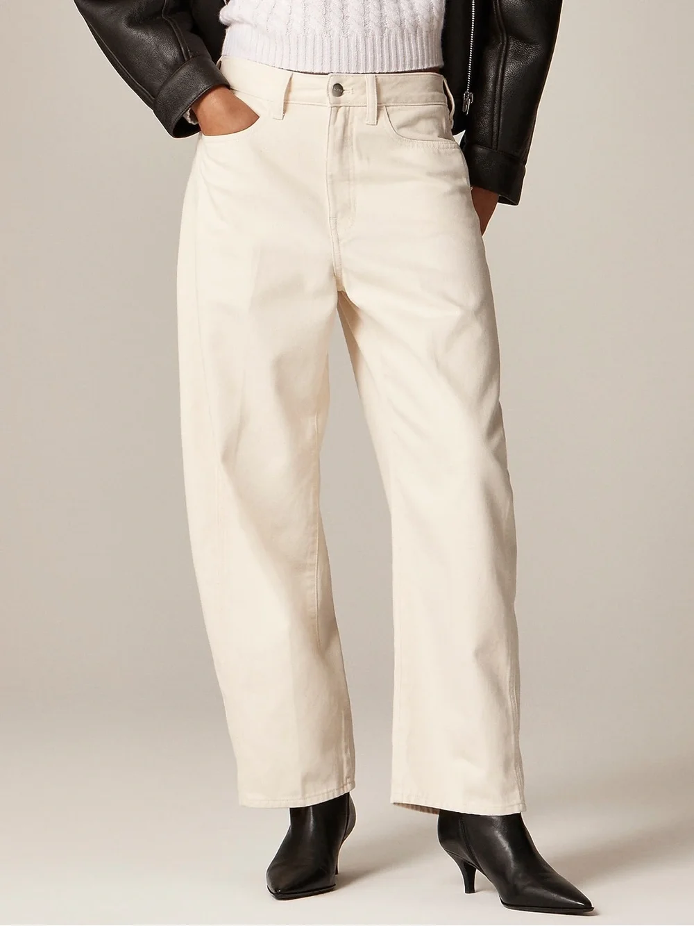 JCrew Barrel Leg Jeans in Ecru Wash Cream Denim Size 24P 24 Petite $158 CK281